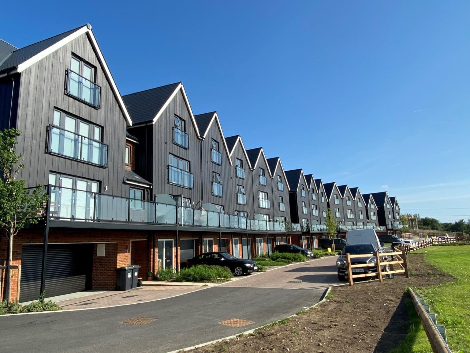 Design-2 Photo of a row of houses